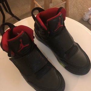 Air Jordan basketball shoes
